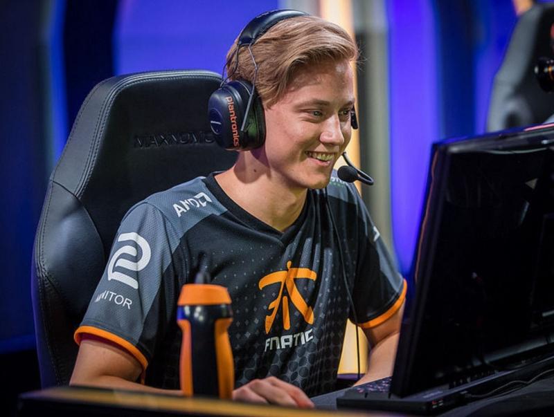 Rekkles hiện đang là xạ thủ của đội tuyển Fnatic