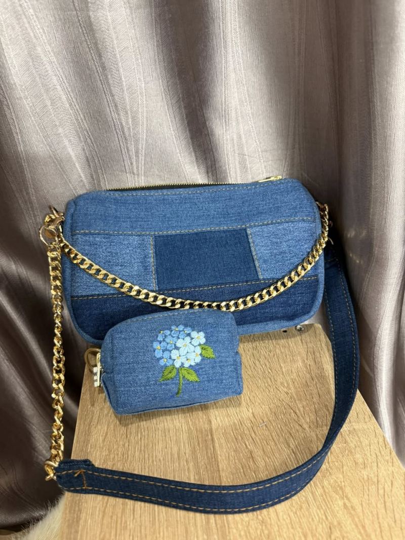 RenewJeans Tái sinh jeans cũ