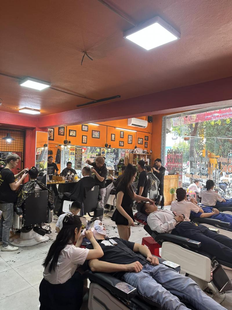 Rin BarBer Shop