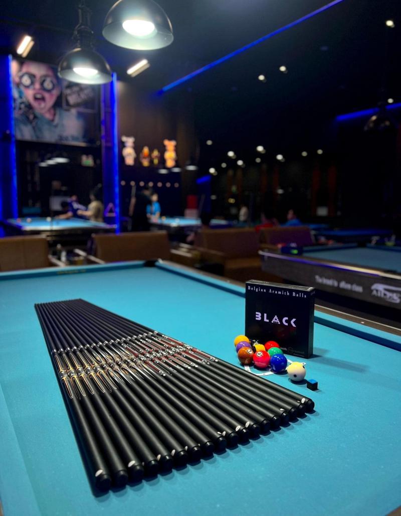 RIN Billiards CLUB