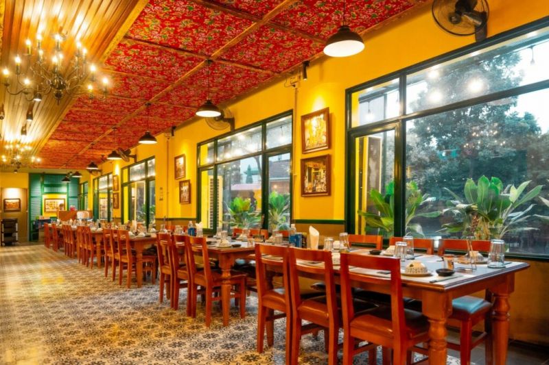 Royal Garden Cantonese Restaurant