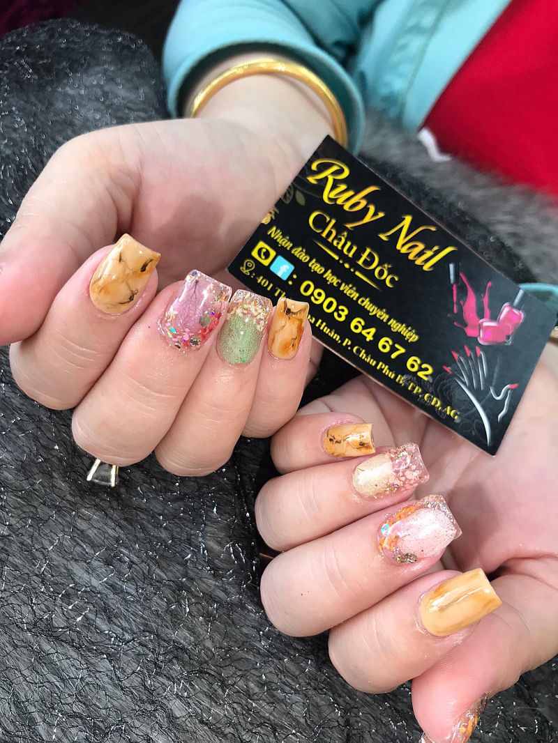 Tiệm làm nail đẹp và chất lượng nhất Châu Đốc, An Giang Tiệm làm nail đẹp và chất lượng nhất Châu Đốc, An Giang