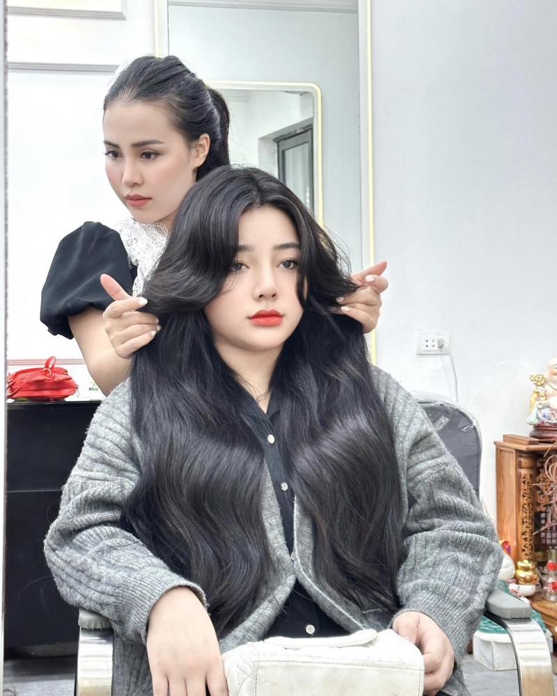 Rully Yến Hair Salon