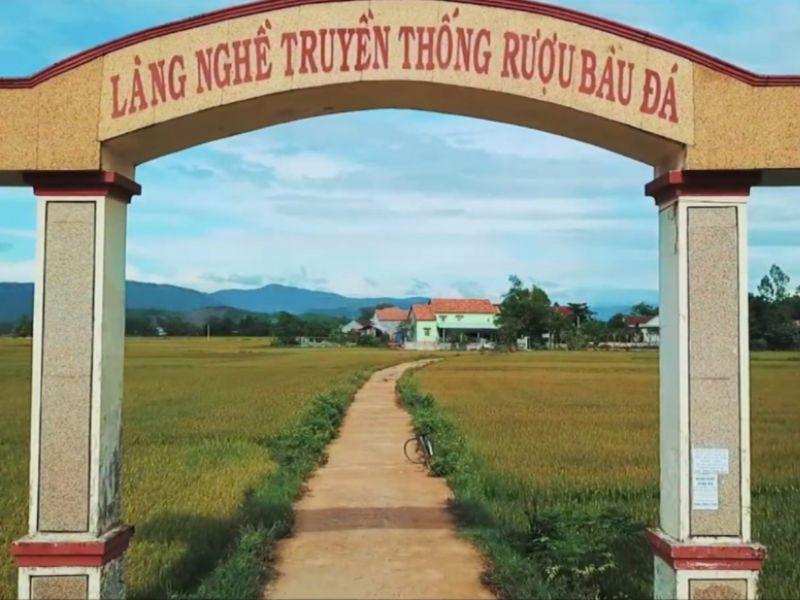 Làng nghề truyền thống rượu Bầu Đá