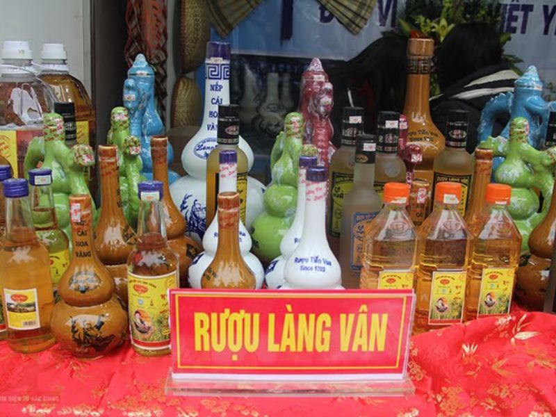 Rượu Làng Vân