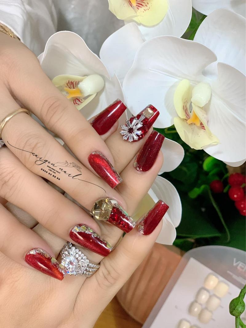 Saigon Nail có phong cách thiết kế đầy táo bạo và mang tính đột phá