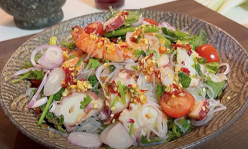 Salad miến trộn chua cay