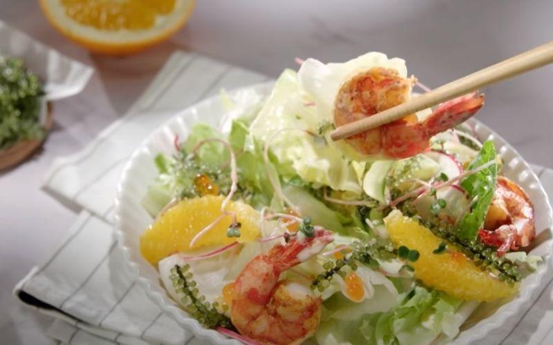 Salad rong nho sốt cam