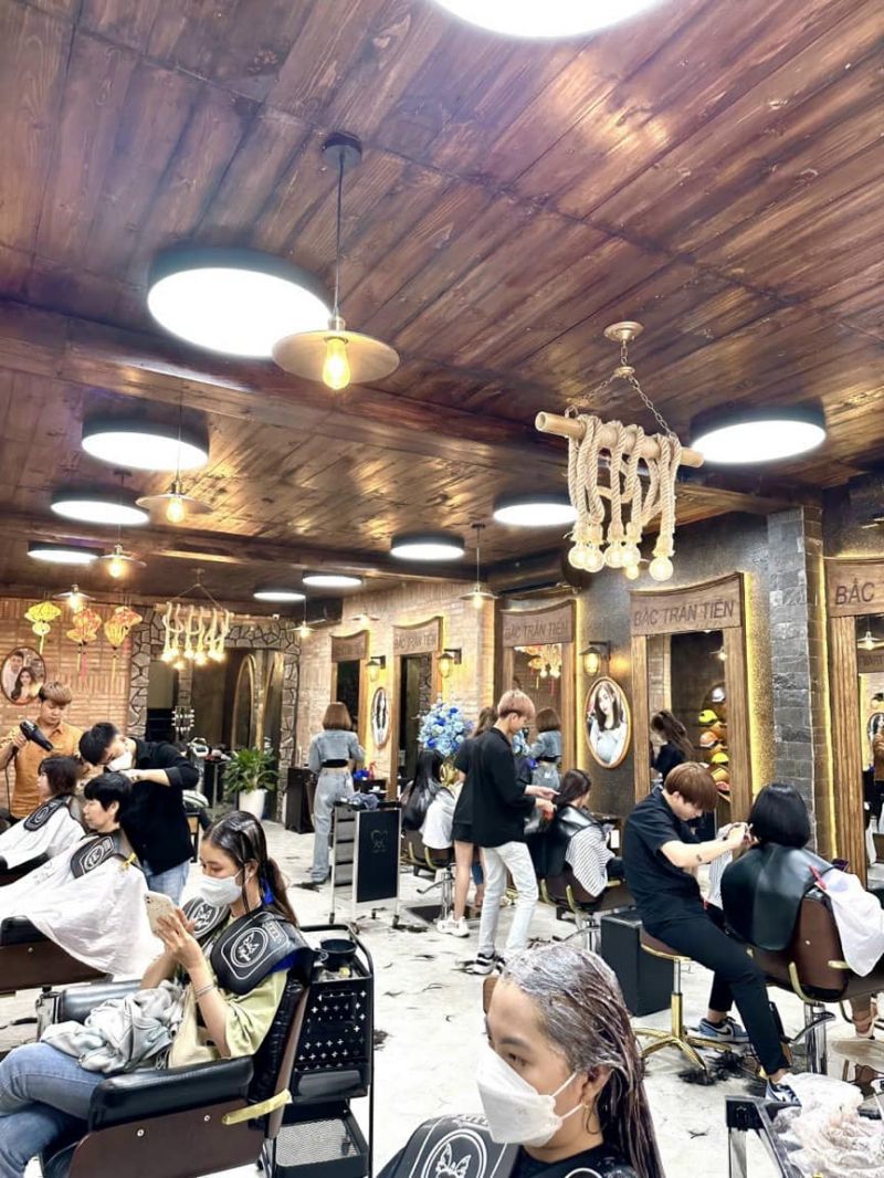 Salon Bắc Trần Tiến