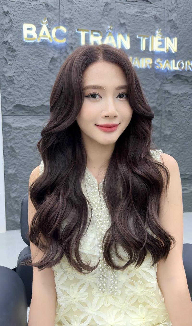 Salon Bắc Trần Tiến