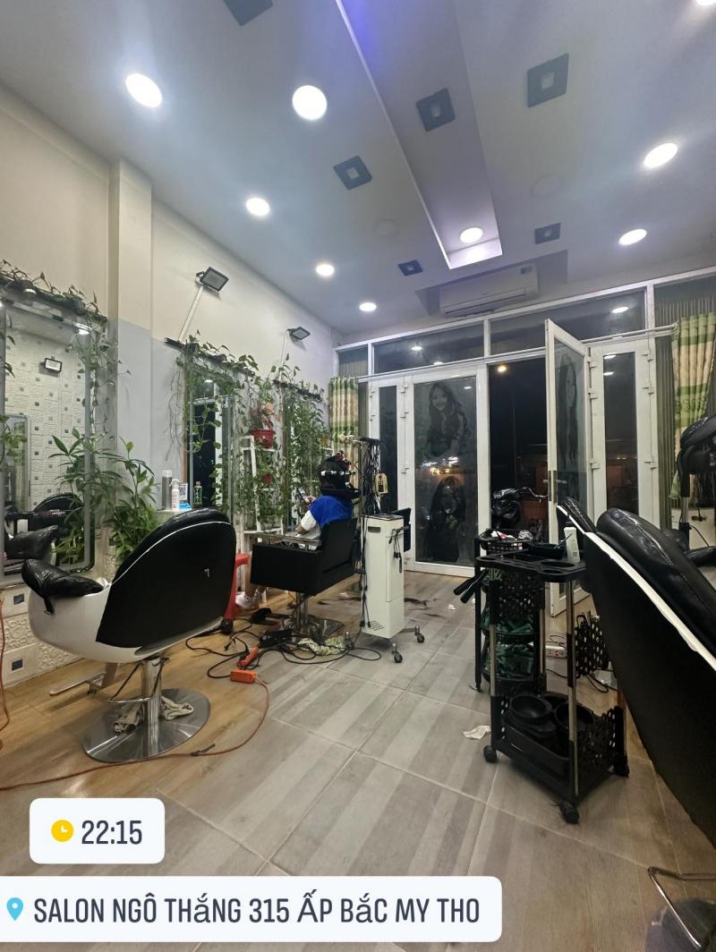 Salon Ngô Thắng