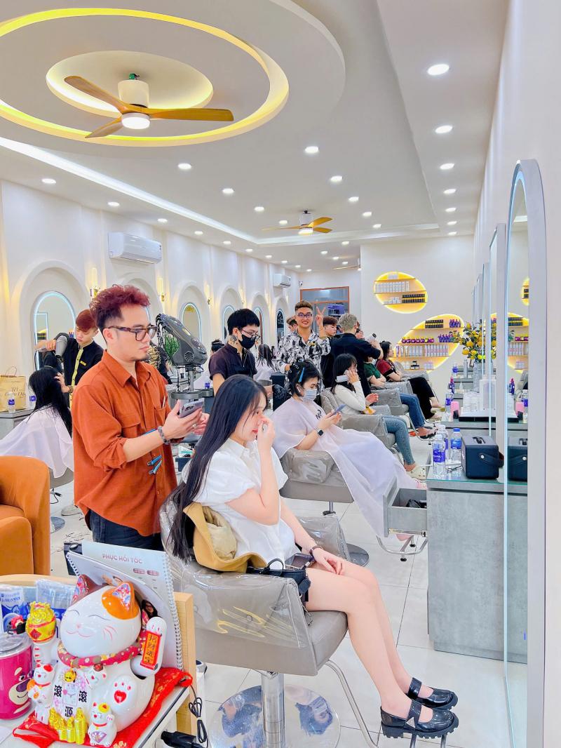 Salon Tóc Kevin Hiếu