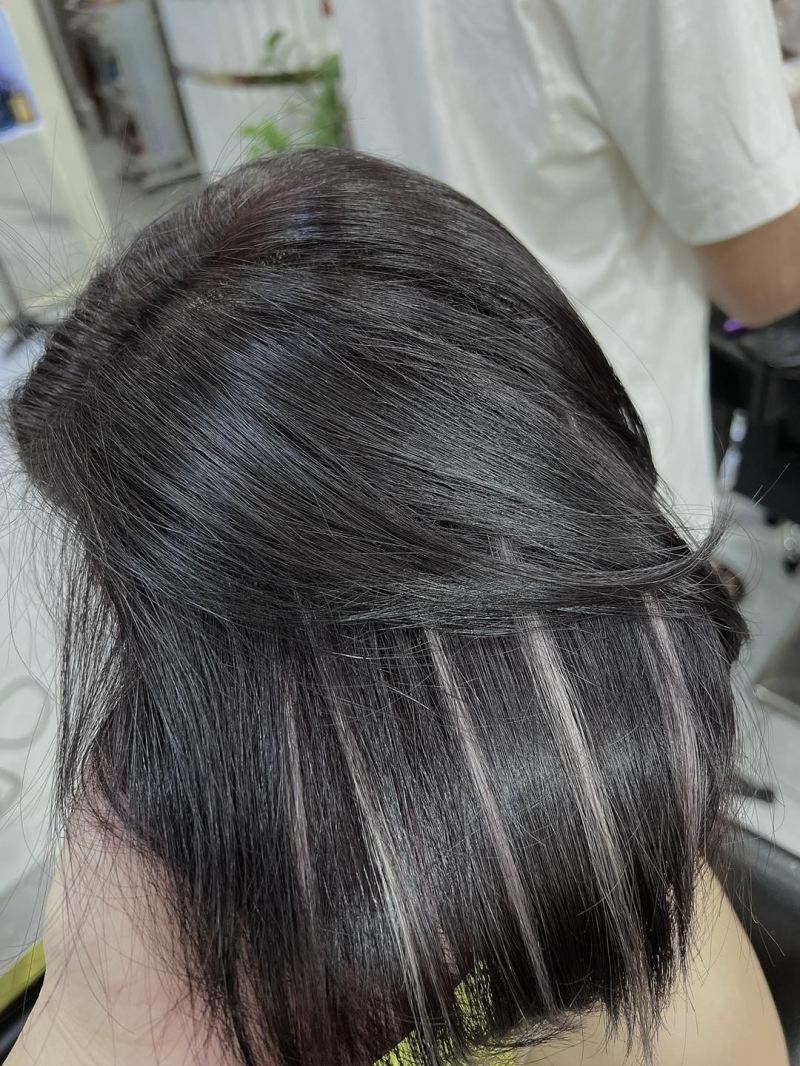 Salon Út Hair được thành lập với mục đích chính là làm đẹp và nâng niu mái tóc cho khách hàng của mình