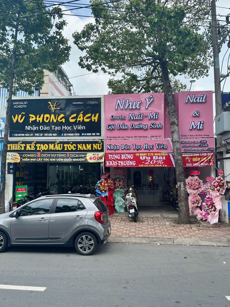 Salon Vũ Phong Cách