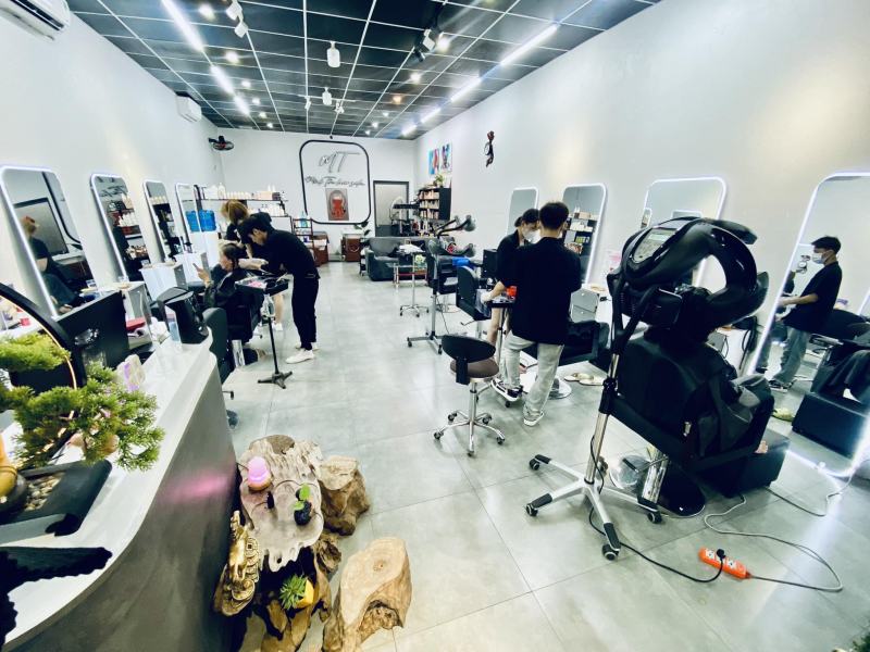 HairSalon&Academy Minh Tân