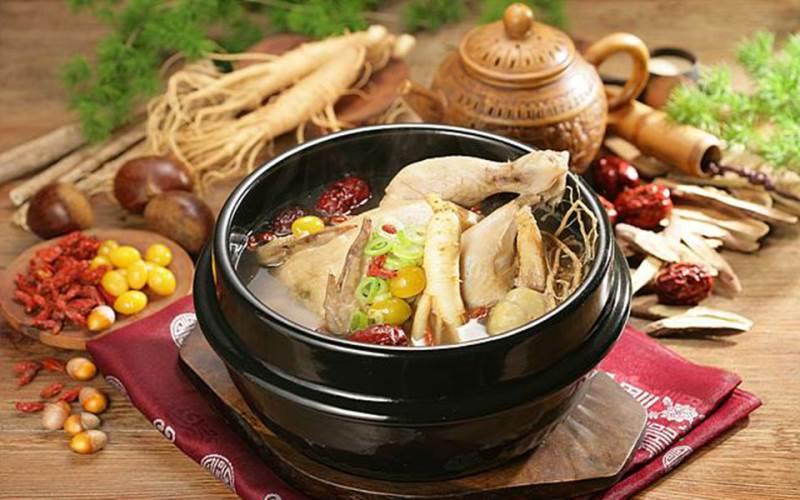 Samgyetang - Gà tần sâm