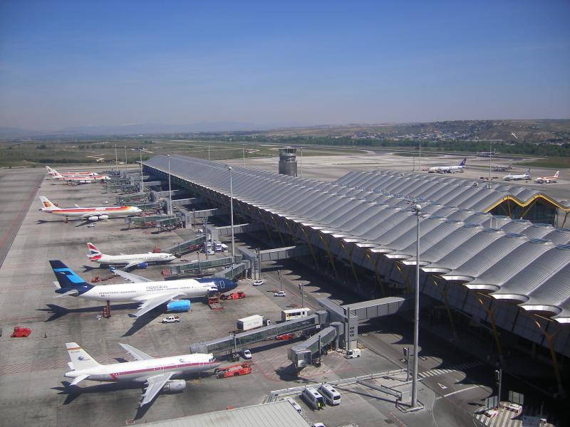 Sân bay Madrid Barajas (Tây Ban Nha)