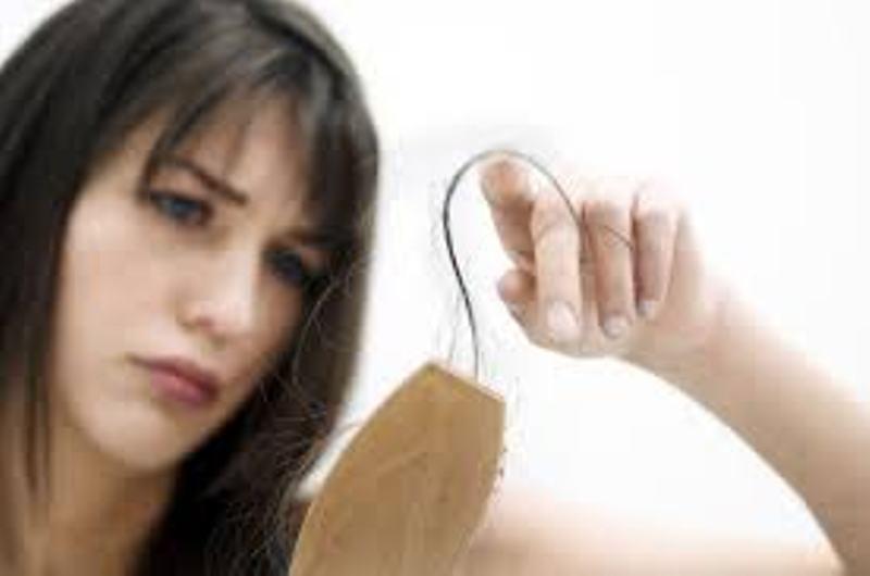 Top 8 sản phẩm trị rụng tóc sau sinh hiệu quả nhất hiện nay