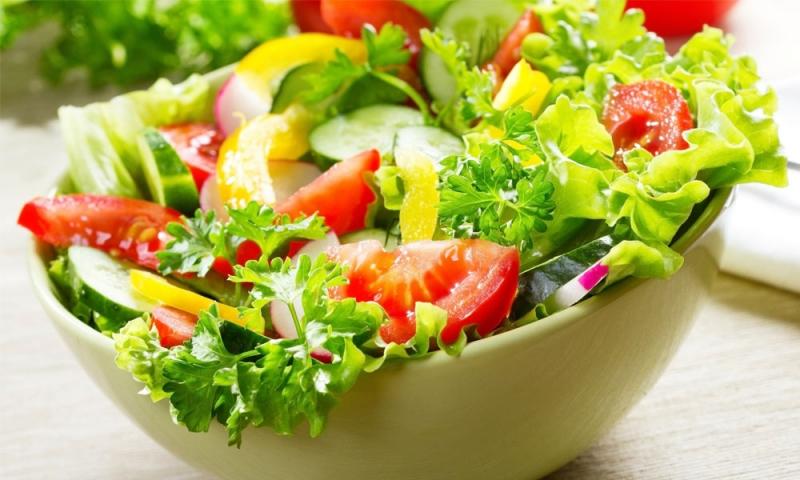 Có thể tận dụng thức ăn thừa làm salat.