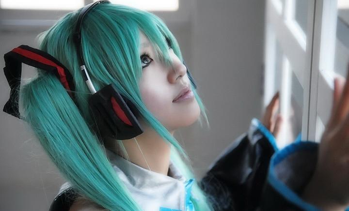 Hatsune Miku (Vocaloid)