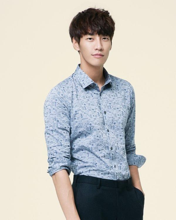 Seo Beom Joo (Kim Young Kwang) trong Cô bé người gỗ