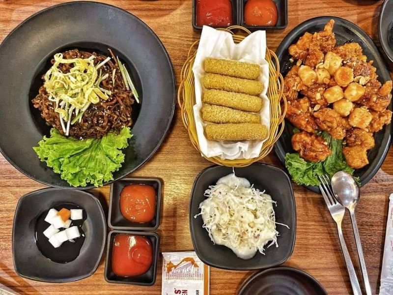 Thực đơn nhà hàng Seoul đa dạng các món ăn