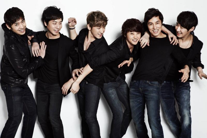 ShinhWa hiện tại vẫn rất trẻ trung.