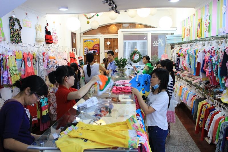 Một góc cửa hàng của Baby shop