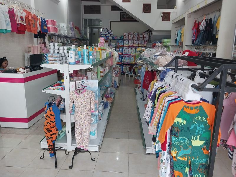 Shop Mẹ và Bé Sóc Nâu