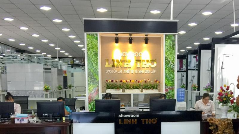 Showroom Gạch Ốp Lát Cao Cấp Linh Thơ