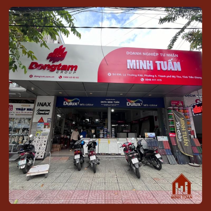 Showroom nội thất Minh Tuấn