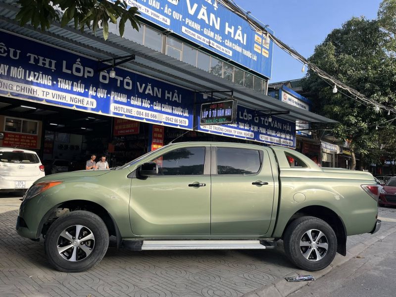 Siêu thị lốp Oto Văn Hải