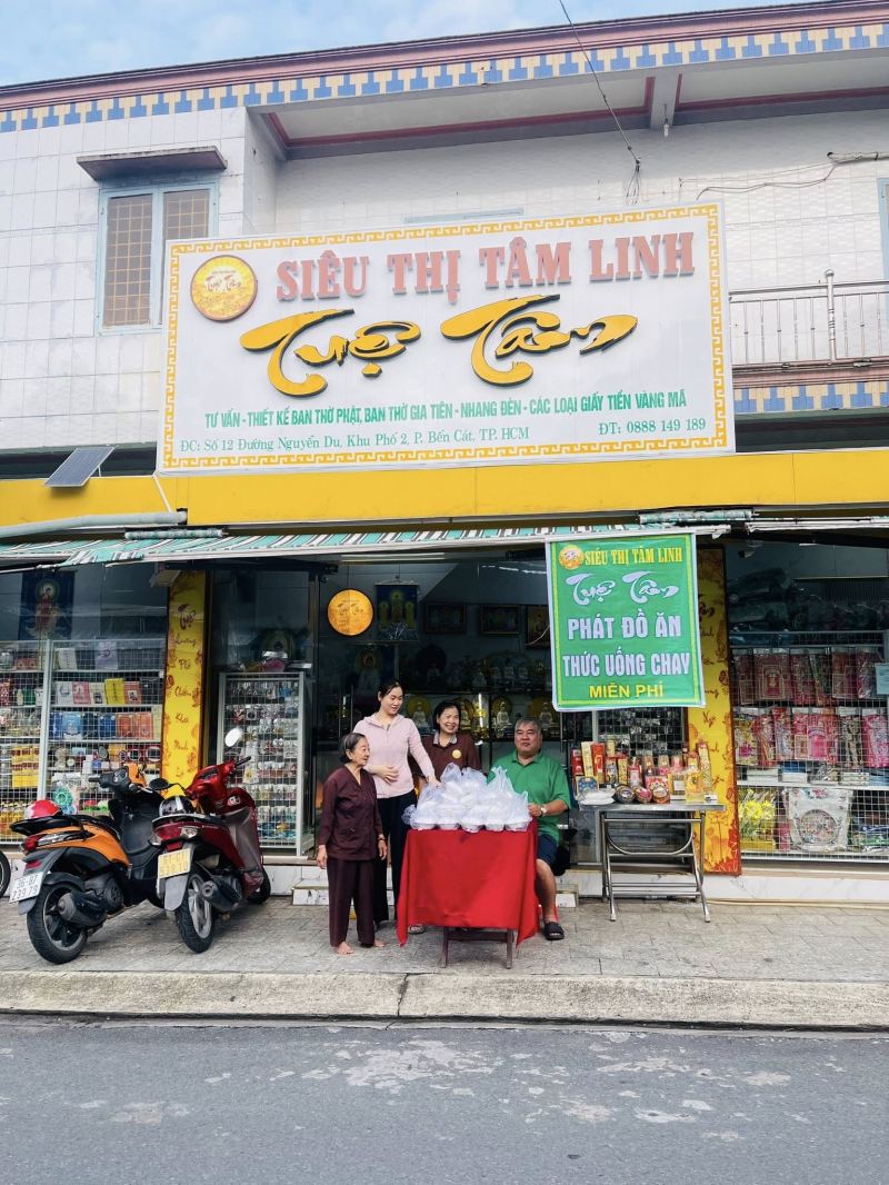 Siêu thị tâm linh Tuệ Tâm