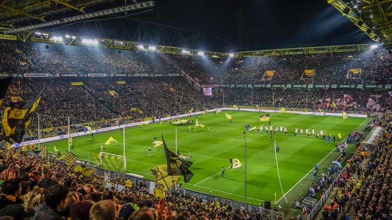 Signal Iduna Park (Dortmund, Đức)