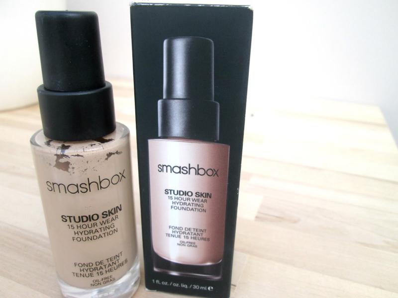 Sản phẩm Smashbox Studio Skin Foundation