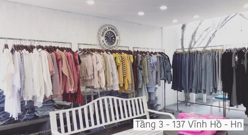 Cửa hàng quần áo phong cách basic dễ phối dễ mặc tại Hà Nội