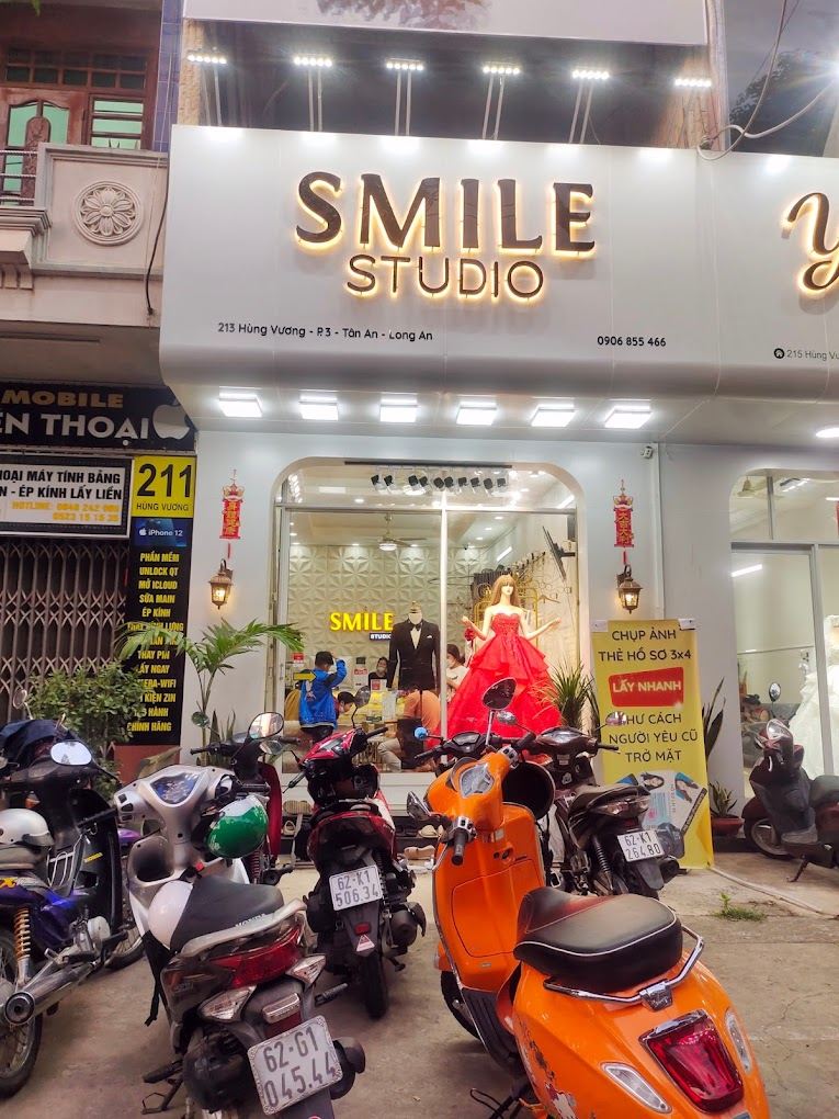 Smile Studio