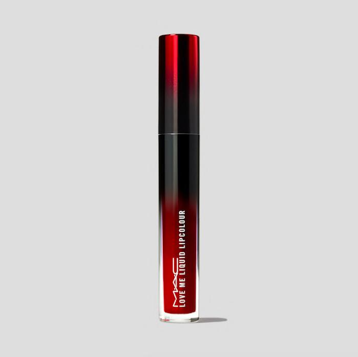 Son kem chứa dưỡng ẩm mỏng nhẹ với satin finish và chất son mịn mượt suốt 12 giờ MAC Love Me Liquid Lipcolour - Liquid Lipstick 3.1ml