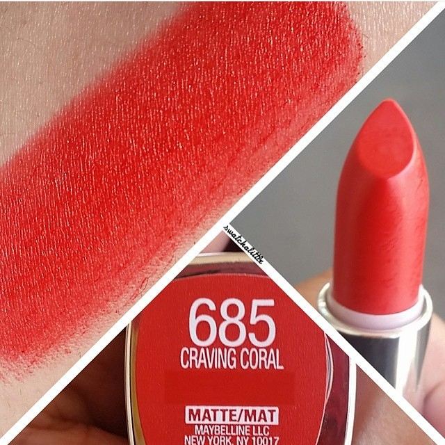 Màu Craving Coral của thỏi son Maybelline color sensational creamy matte là màu cam ánh đỏ