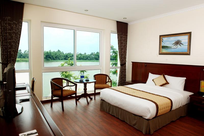 Sông Hồng resort Tam Đảo