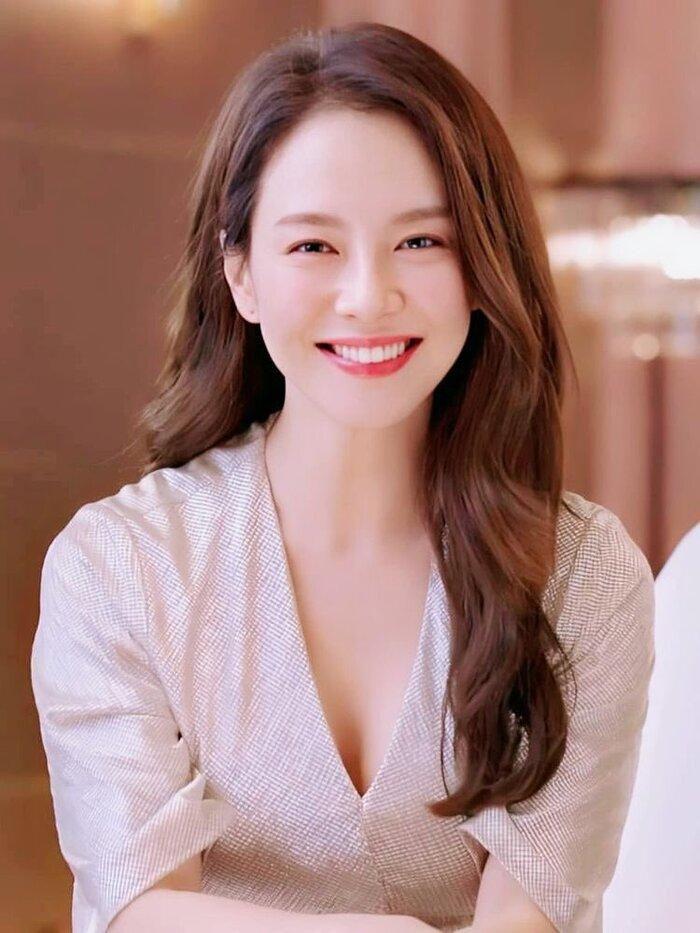 Song Ji Hyo