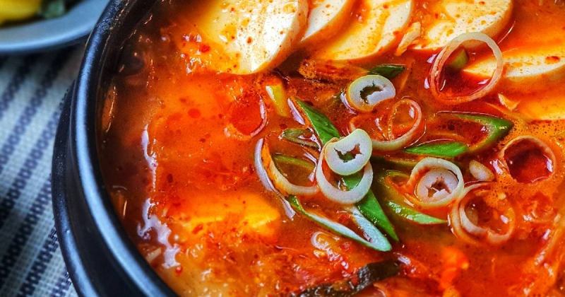 Soondubu Jjigae (Súp đậu phụ kho)