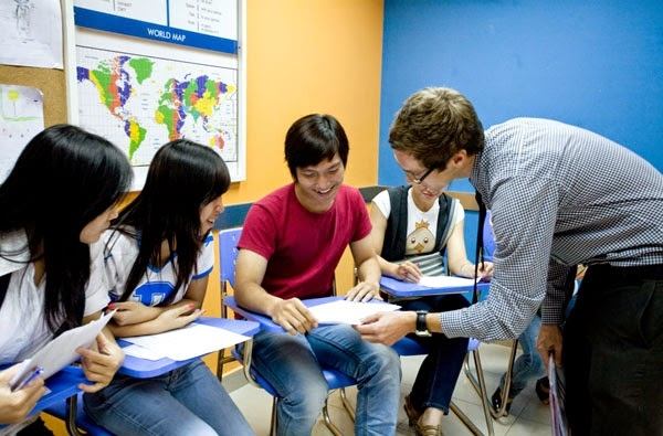 Học tiếng Anh tại StartUP English