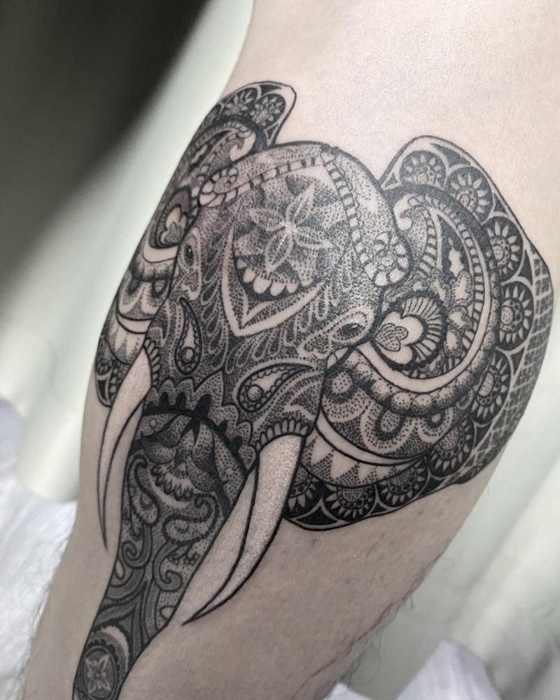 Su Trần Tattoo