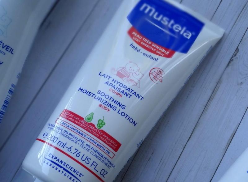 Sữa dưỡng da toàn thân Mustela cho trẻ sơ sinh & em bé