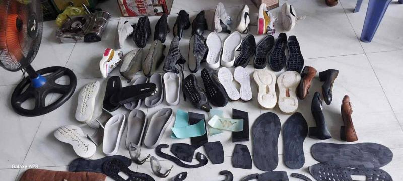 Sửa giày dép - 102 Lê Hồng Phong bmt