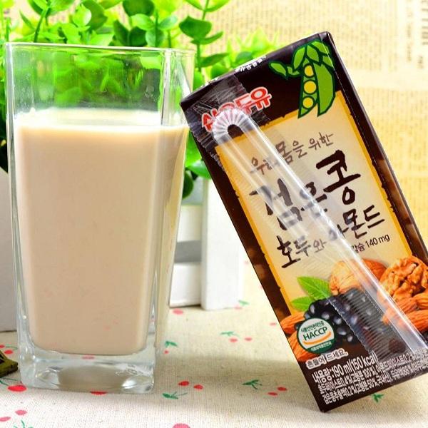 Thùng 24 Hộp Sữa Đậu Đen, Óc Chó, Hạnh Nhân Sahmyook Foods (190ml / Hộp)