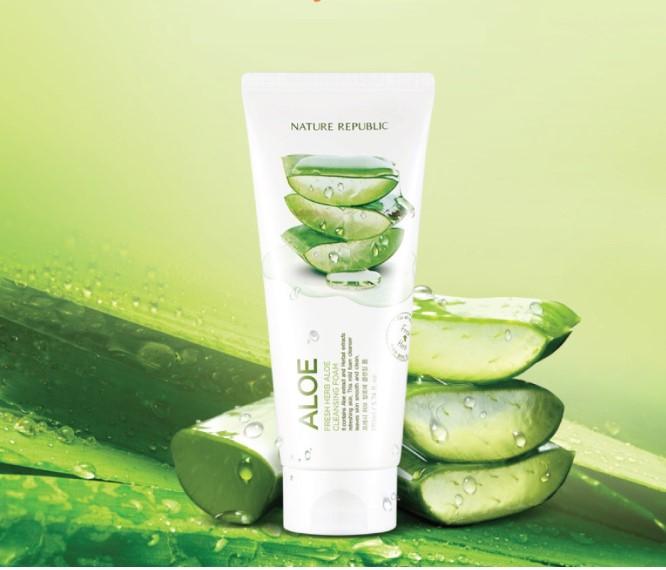 Sữa rửa mặt lô hội Nature Republic Fresh Herb Aloe Cleansing Foam