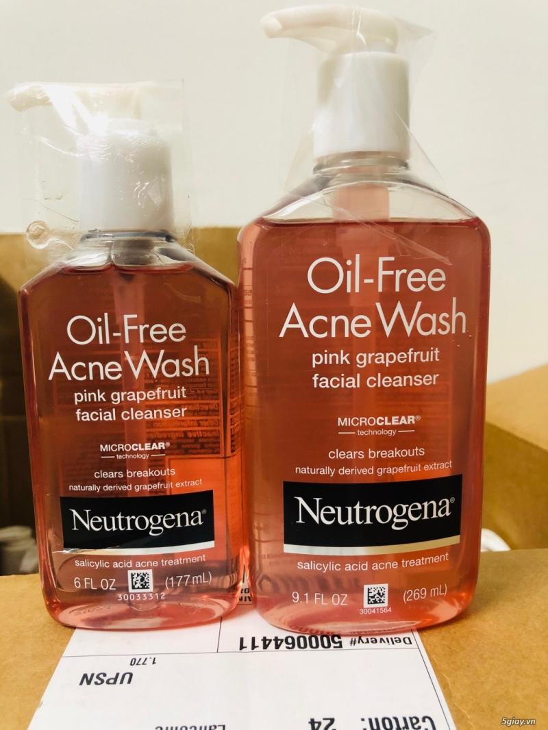 Sữa rửa mặt Neutrogena Oil Free