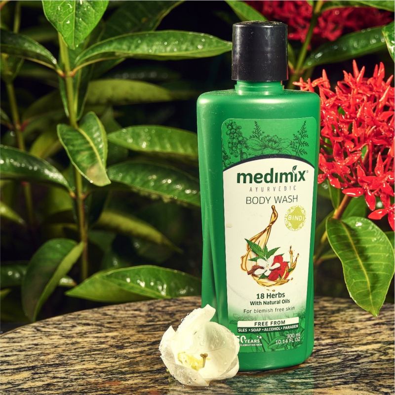 Sữa tắm Medimix 18 loại thảo dược